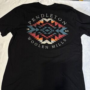 Pendleton Mens Black Long Sleeve T-Shirt Aztec Graphic on‎ Back Size Large